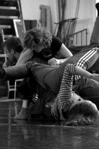 Contact Improvisation mit Sebastian Gibas